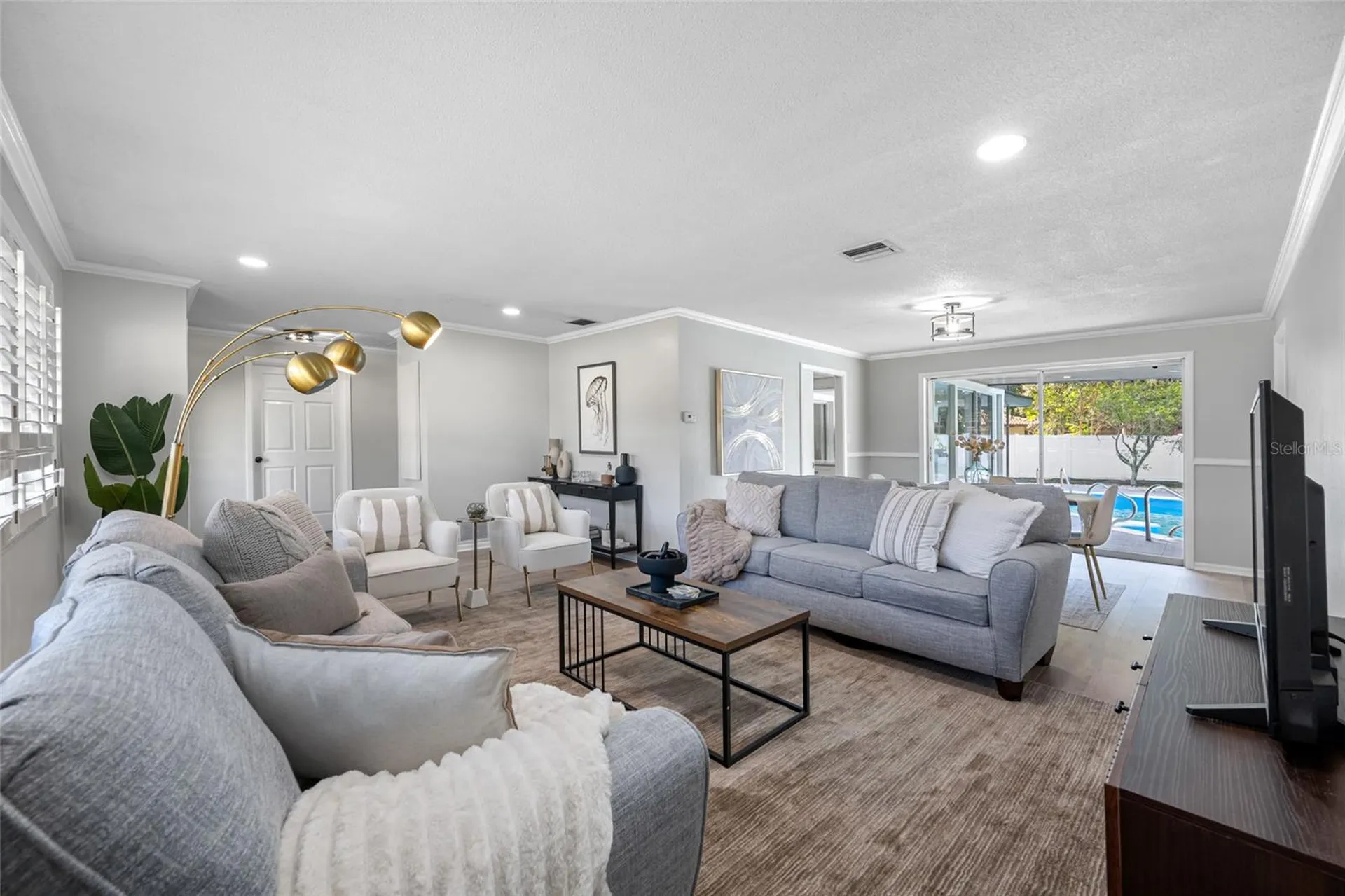 1932 Oro Court Clearwater FL 33764