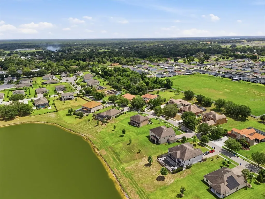 9410 Lisbon Street Seffner FL 33584