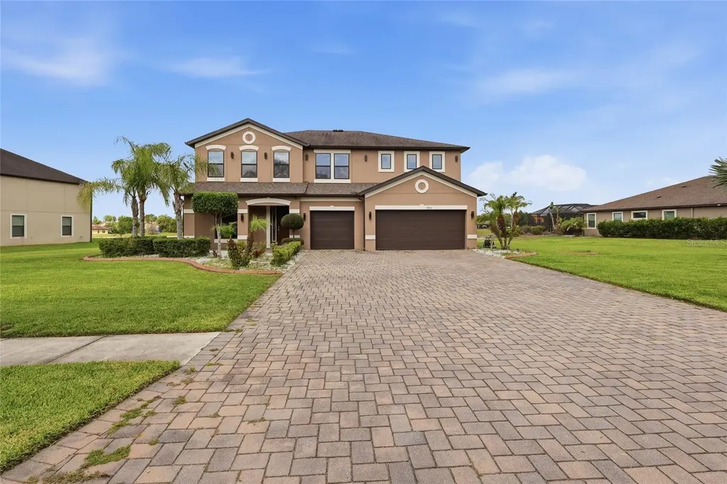 9410 Lisbon Street Seffner FL 33584