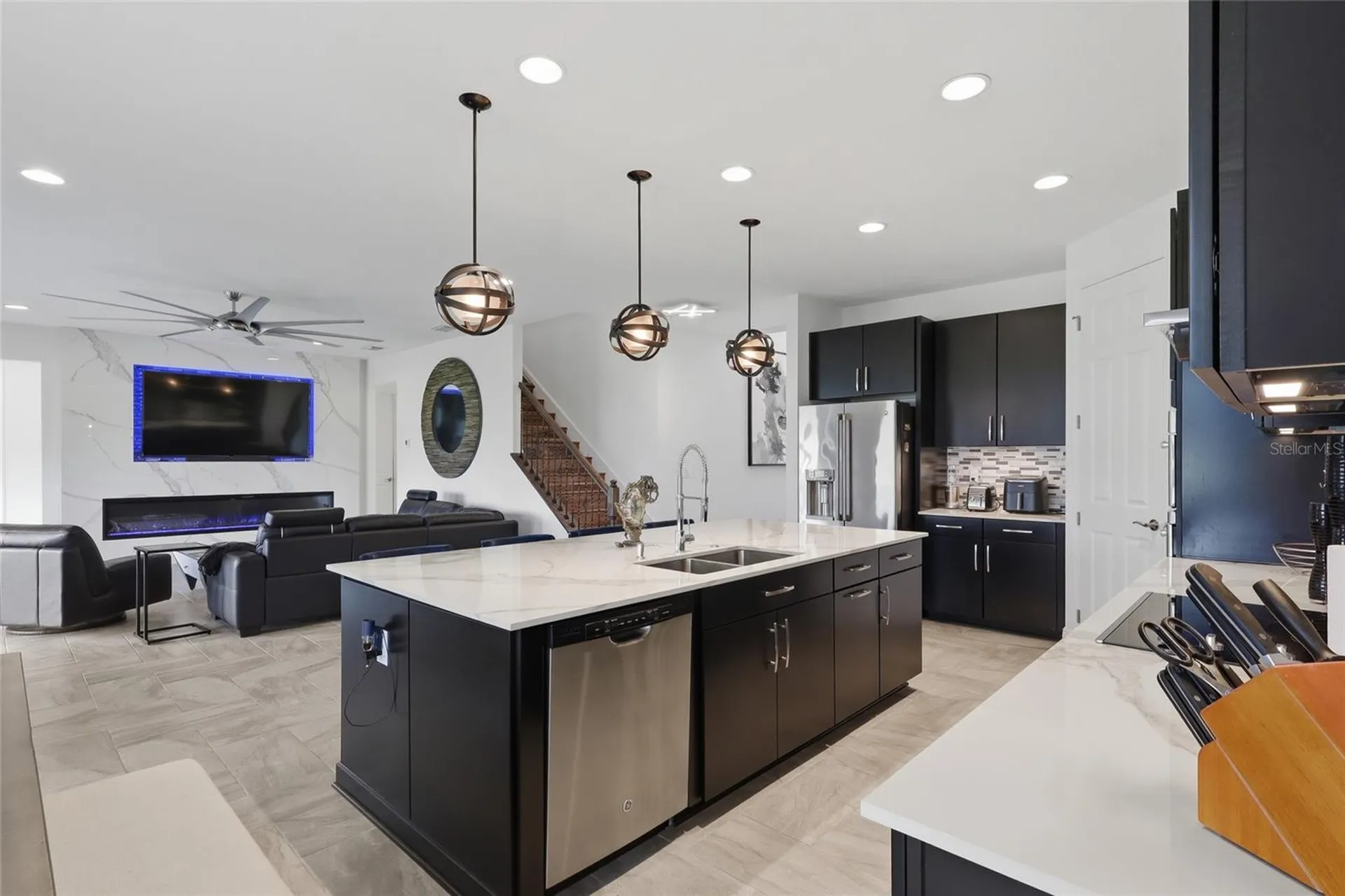 9410 Lisbon Street Seffner FL 33584