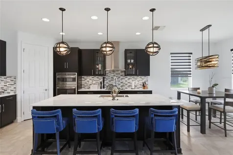 9410 Lisbon Street Seffner FL 33584