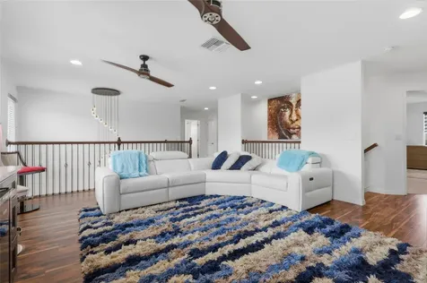 9410 Lisbon Street Seffner FL 33584