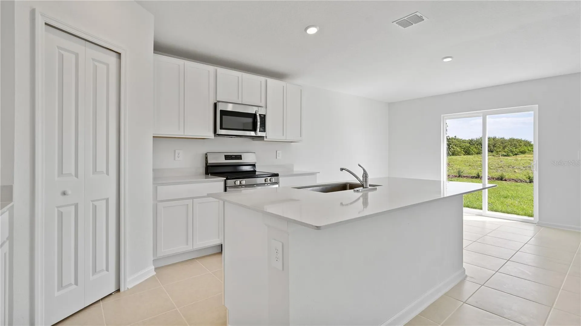 1942 Pine Meadows Golfcourse Road Eustis FL 32726