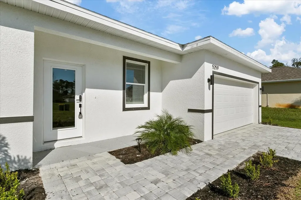 517 Madeira Street Port Charlotte FL 33953