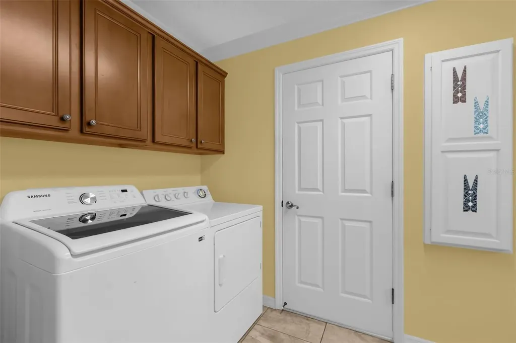 897 Folkstone Way The Villages FL 32162