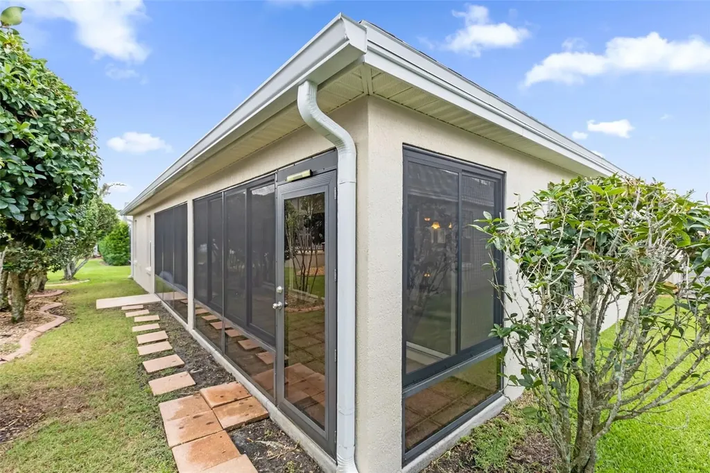 897 Folkstone Way The Villages FL 32162