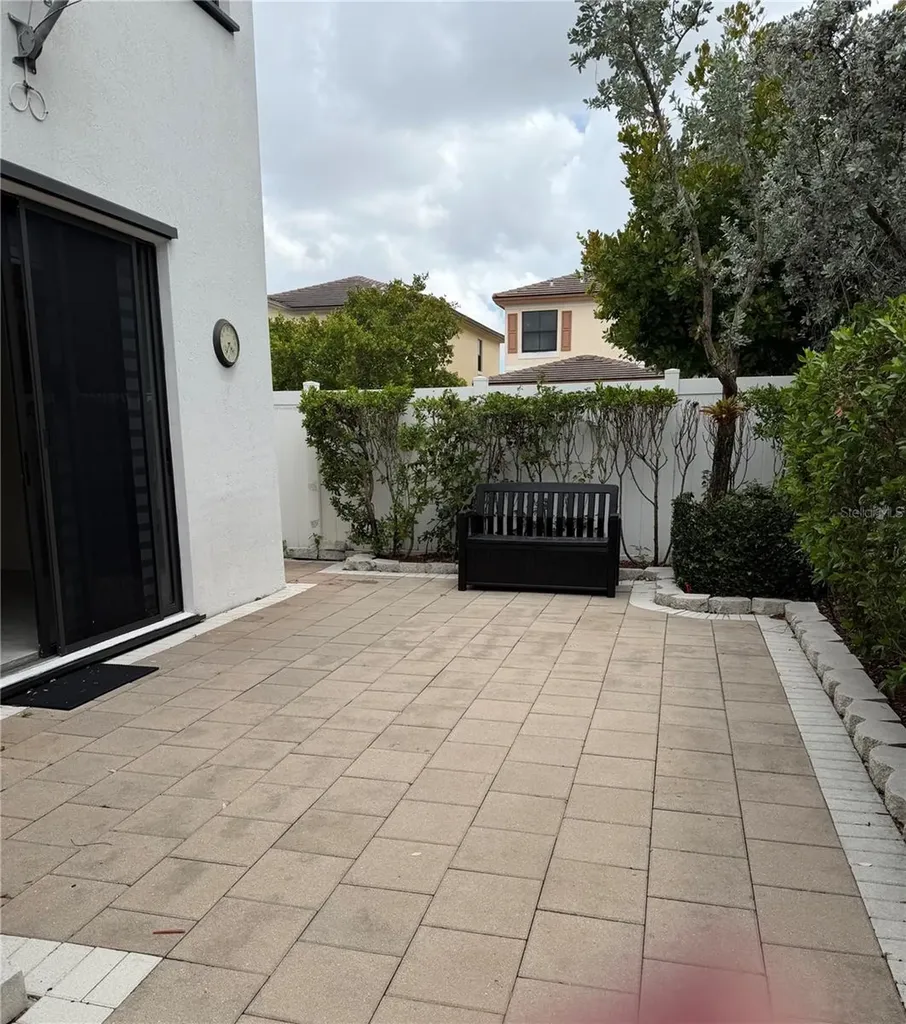 10306 W 33rd Lane Hialeah FL 33018