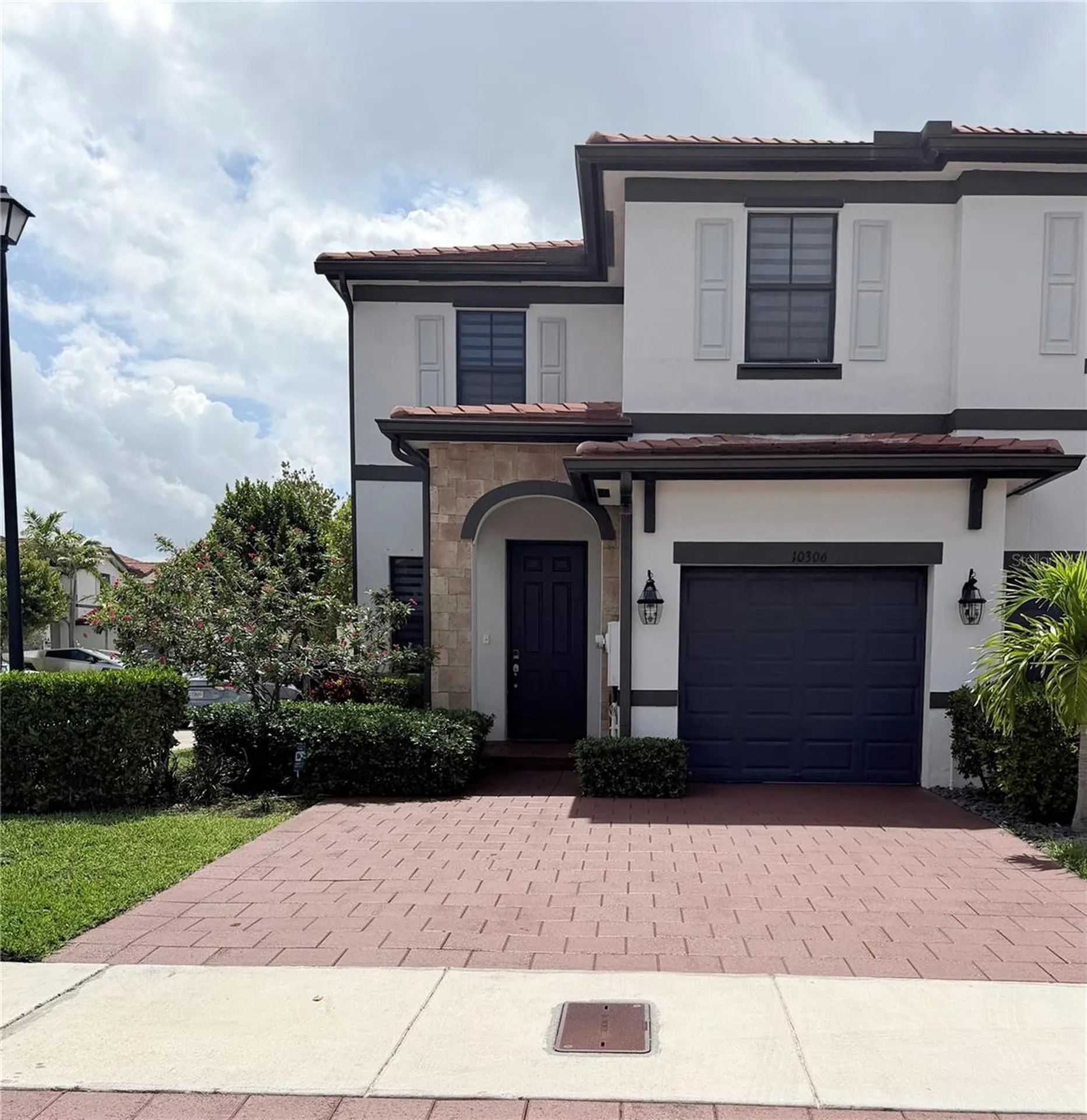 10306 W 33rd Lane Hialeah FL 33018