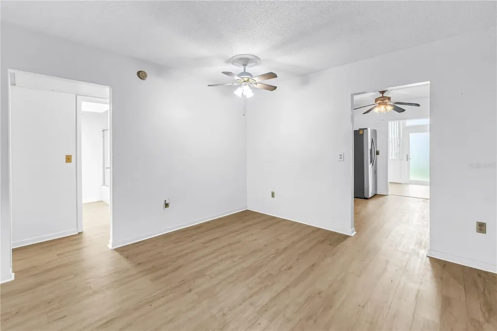 5729 13th Avenue N St Petersburg FL 33710