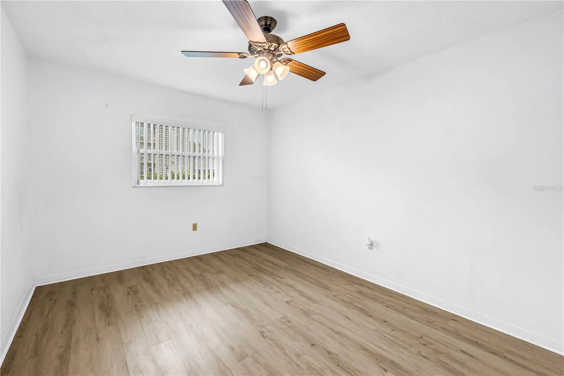 5729 13th Avenue N St Petersburg FL 33710