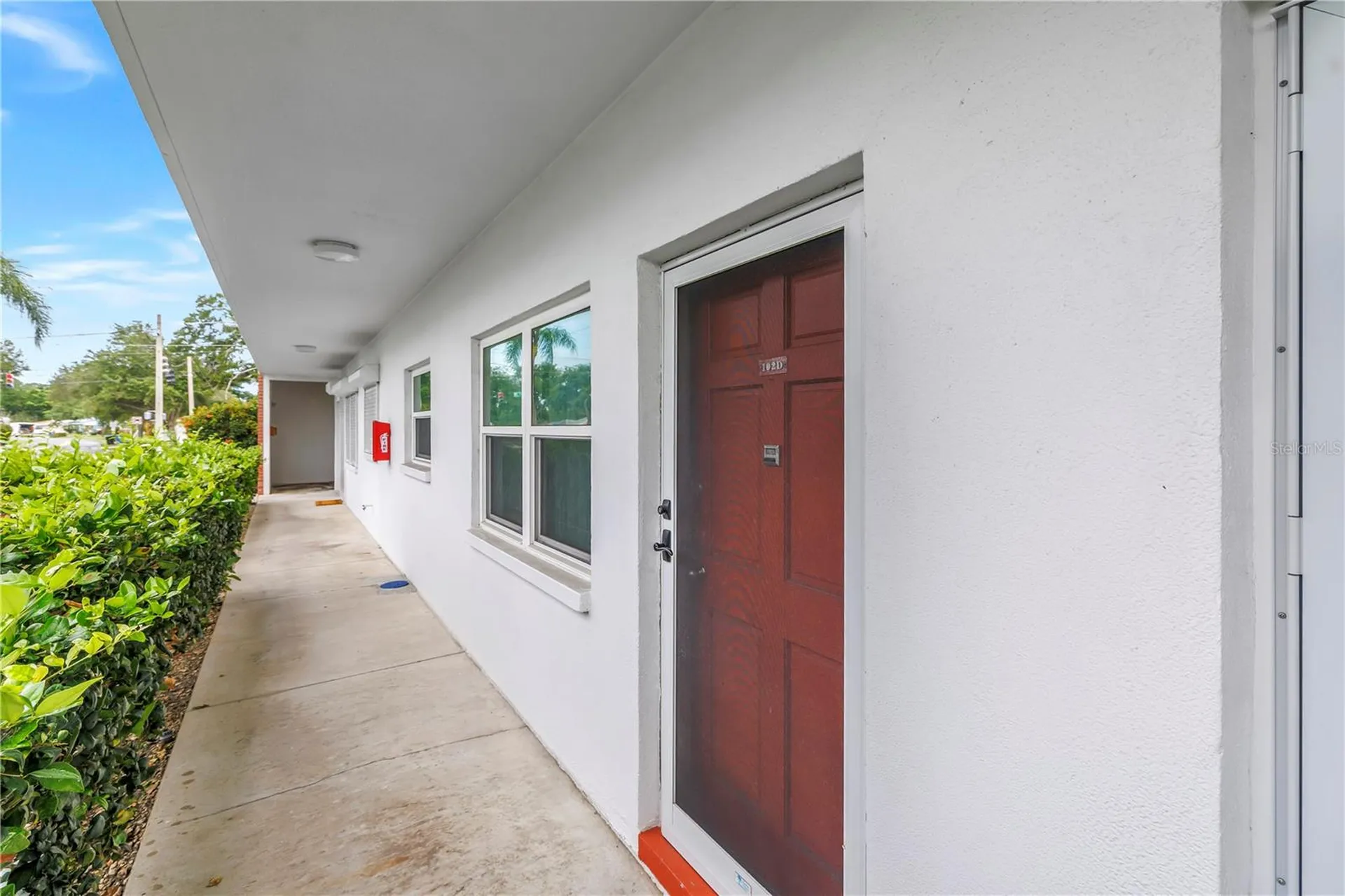 5729 13th Avenue N St Petersburg FL 33710