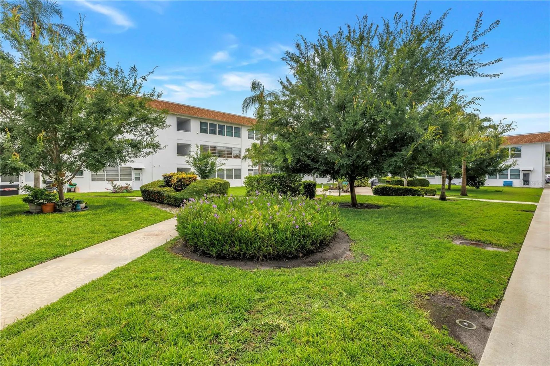 5729 13th Avenue N St Petersburg FL 33710