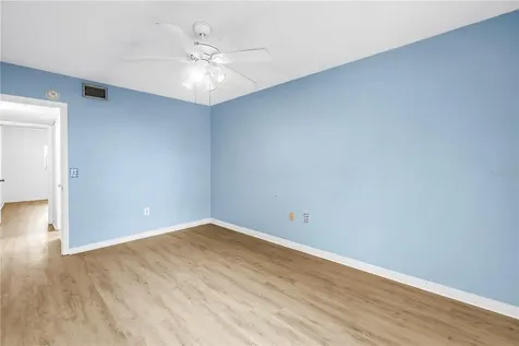 5729 13th Avenue N St Petersburg FL 33710