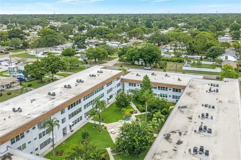 5729 13th Avenue N St Petersburg FL 33710