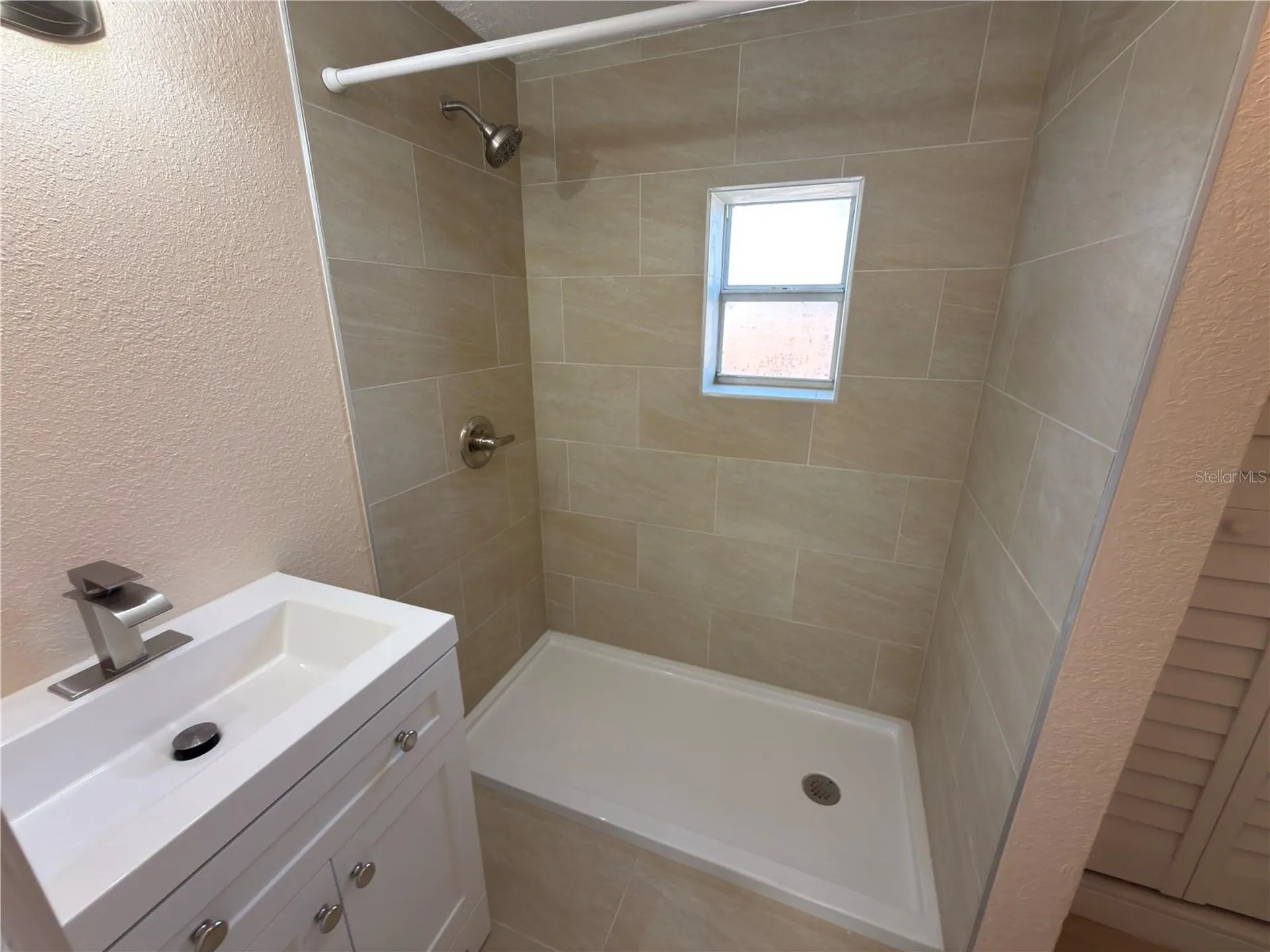 2514 W Saint John Street Tampa FL 33607