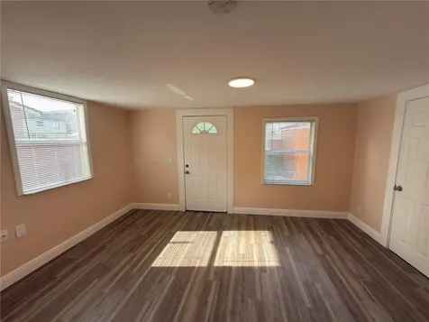 2514 W Saint John Street Tampa FL 33607