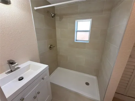 2514 W Saint John Street Tampa FL 33607