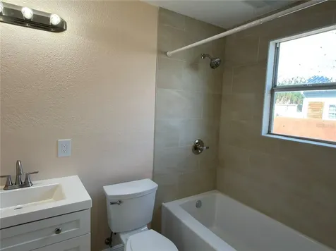 2514 W Saint John Street Tampa FL 33607