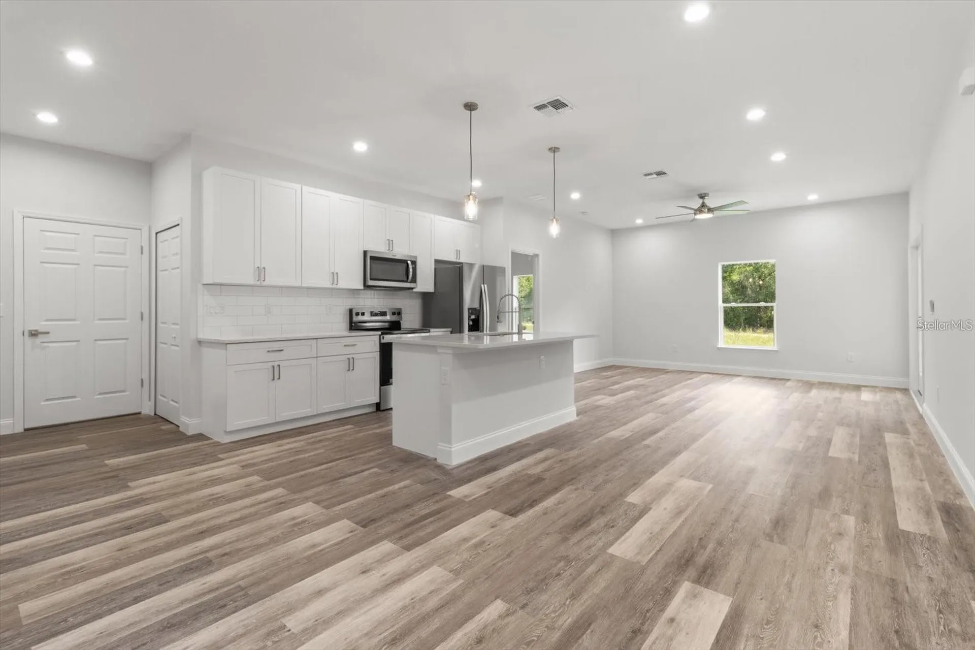 2611 W Royal Palm Drive Citrus Springs FL 34434