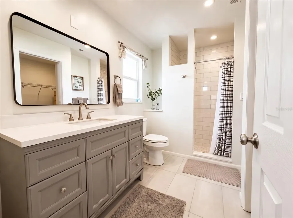 7210 8th Avenue Loop W Bradenton FL 34209