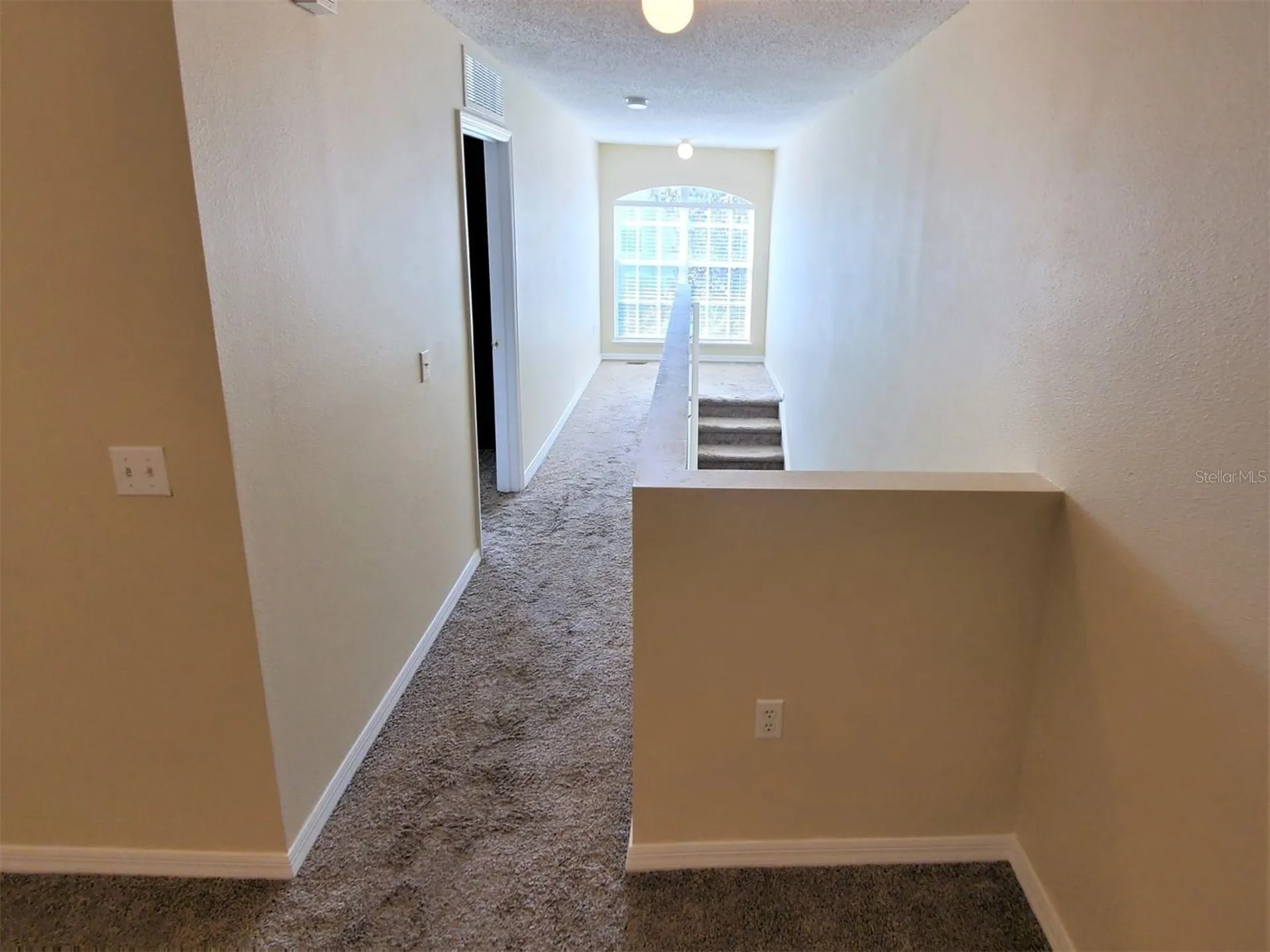 9870 Ashburn Lake Drive Tampa FL 33610