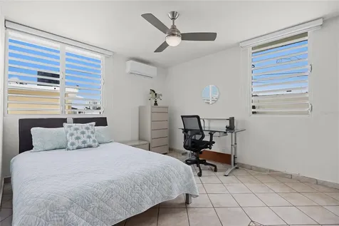 Calle 6 H17 Tintillo Gardens Guaynabo PR 00966