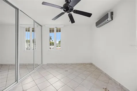 Calle 6 H17 Tintillo Gardens Guaynabo PR 00966
