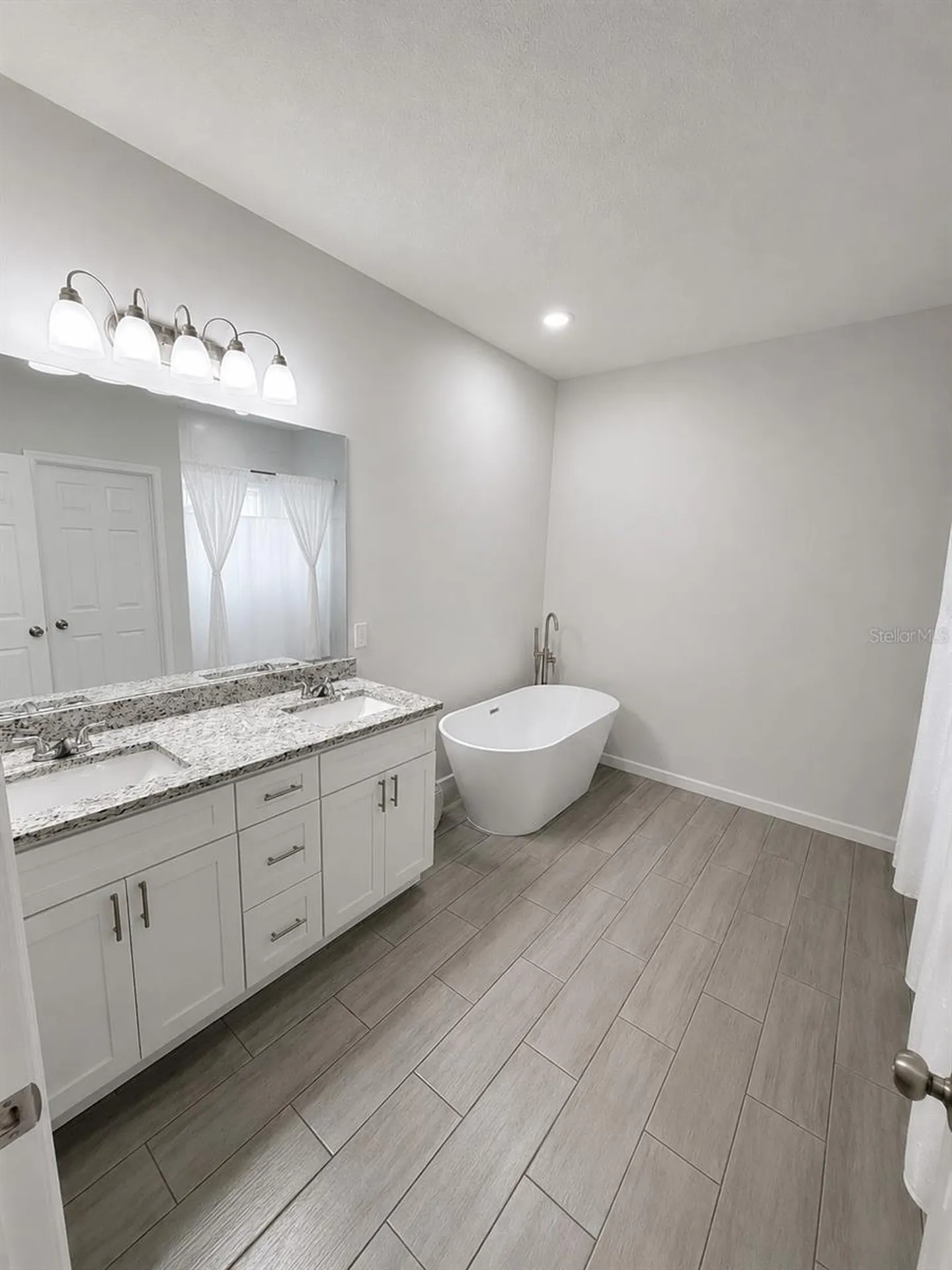 146 Flatfish Court Kissimmee FL 34759