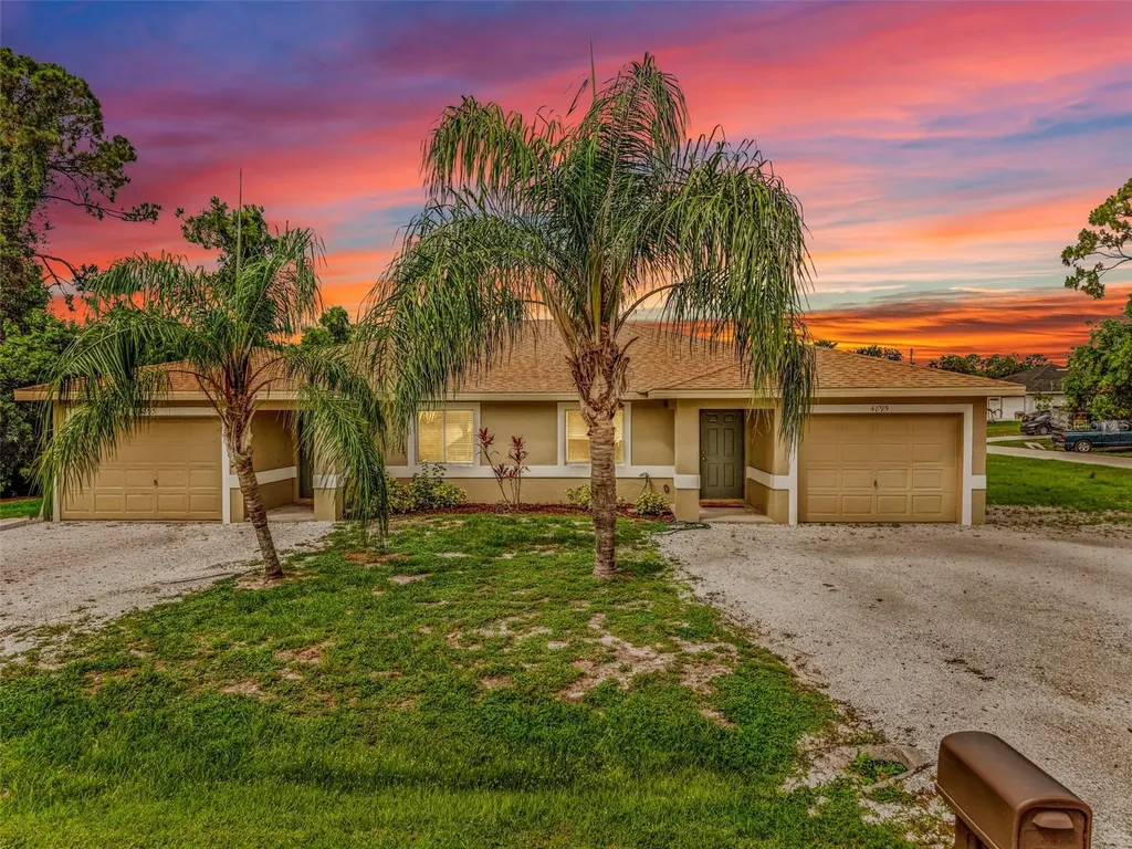4893/4895 29th Street SW Lehigh Acres FL 33973