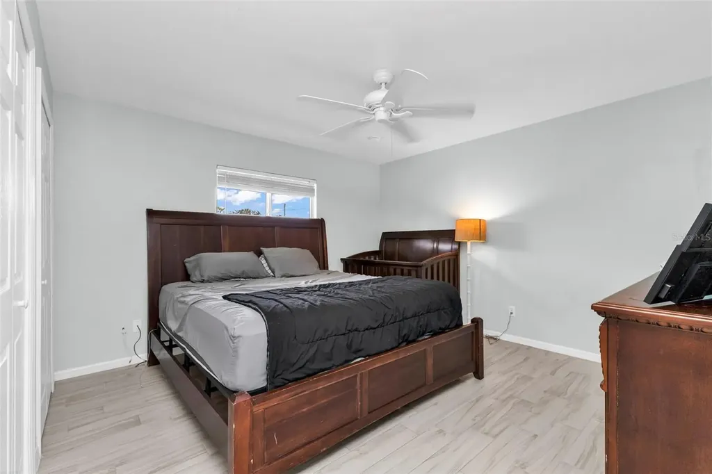 4893/4895 29th Street SW Lehigh Acres FL 33973