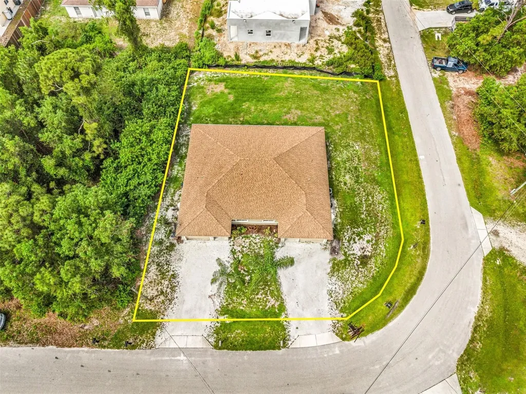 4893/4895 29th Street SW Lehigh Acres FL 33973