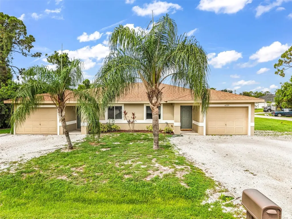 4893/4895 29th Street SW Lehigh Acres FL 33973