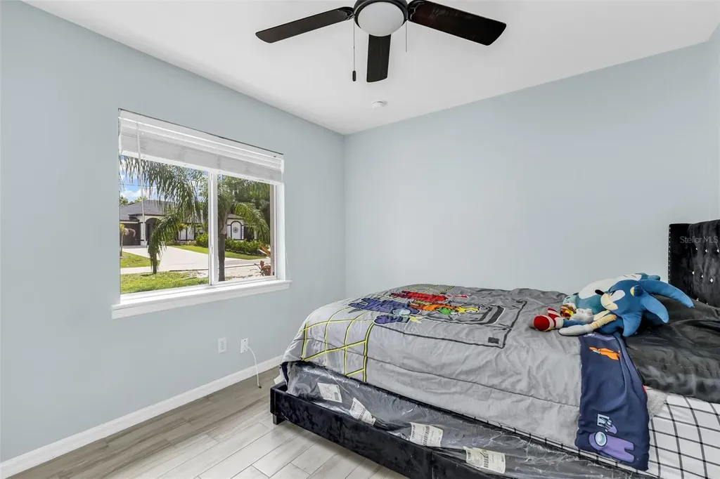 4893/4895 29th Street SW Lehigh Acres FL 33973