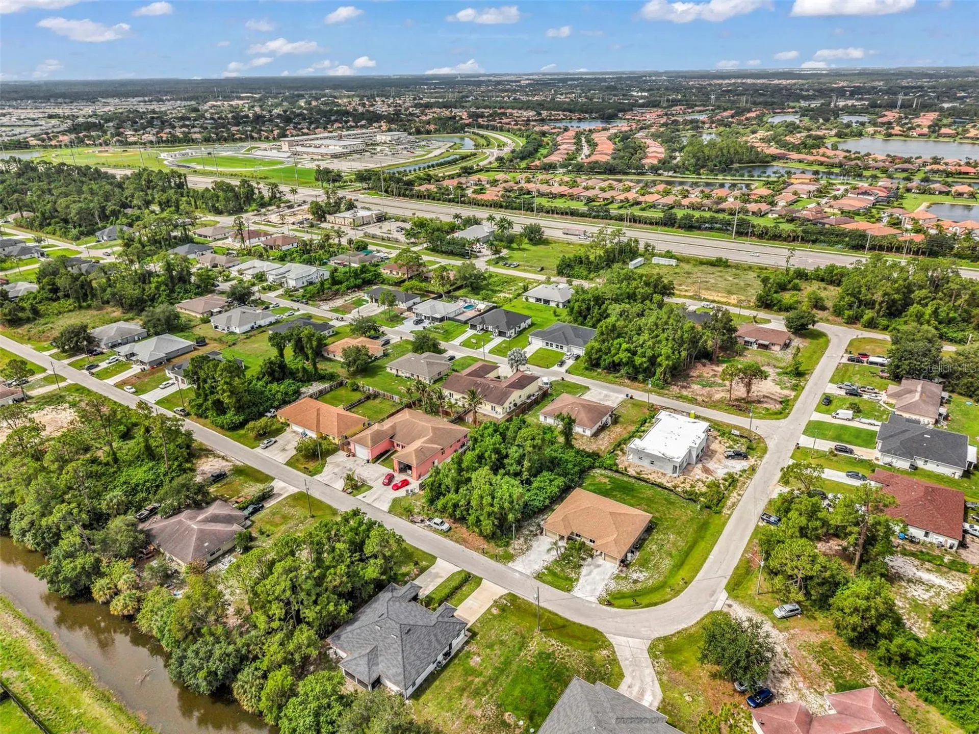 4893/4895 29th Street SW Lehigh Acres FL 33973