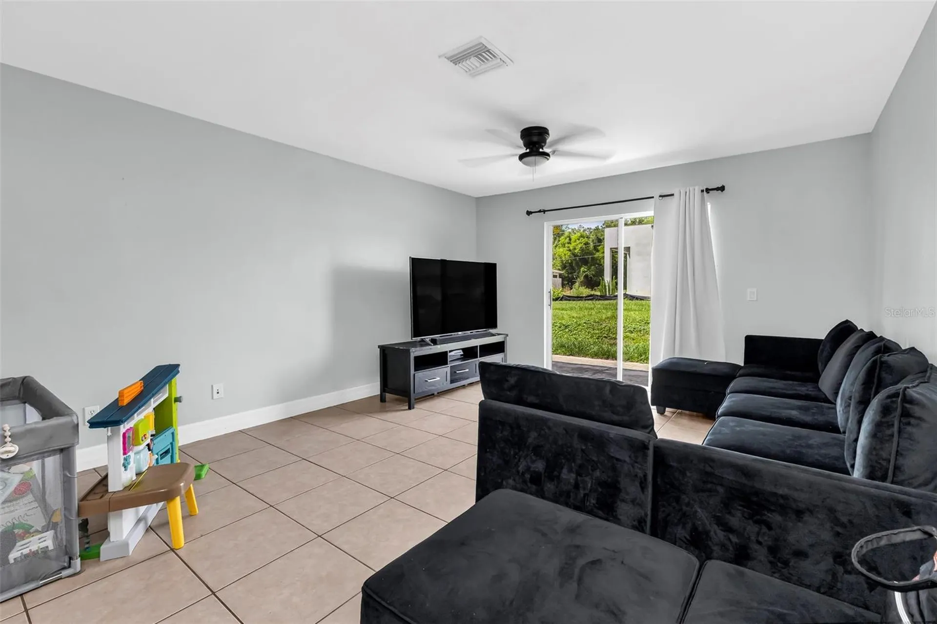 4893/4895 29th Street SW Lehigh Acres FL 33973