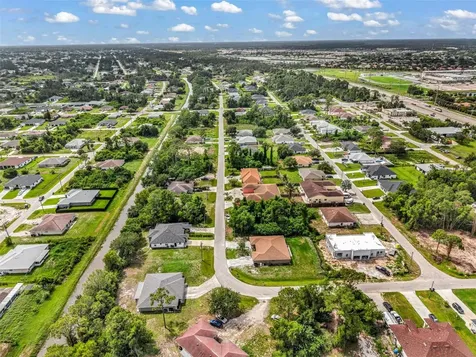 4893/4895 29th Street SW Lehigh Acres FL 33973