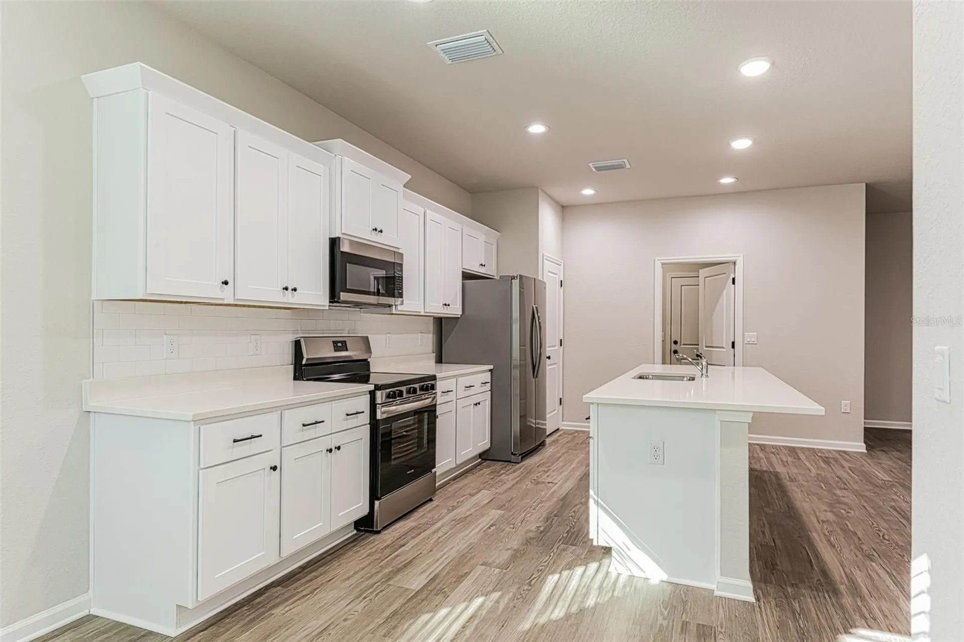 20 Greentree Street Homosassa FL 34446