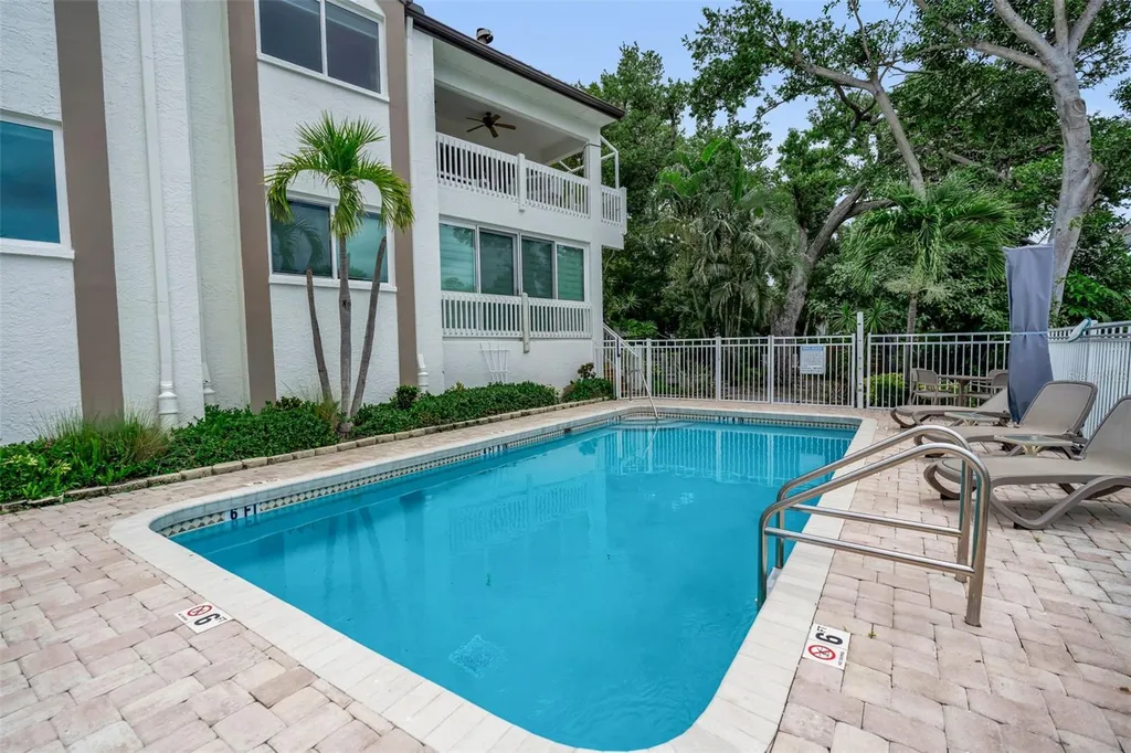 862 Hudson Avenue Sarasota FL 34236