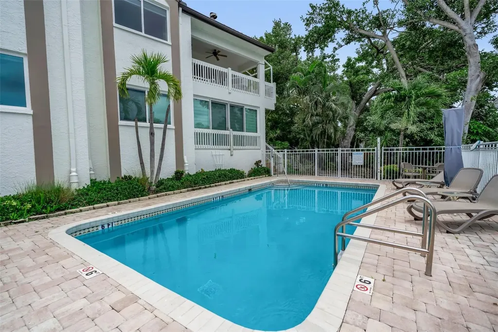862 Hudson Avenue Sarasota FL 34236