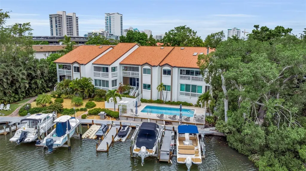 862 Hudson Avenue Sarasota FL 34236