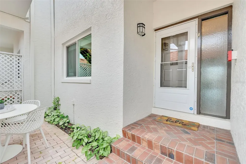 862 Hudson Avenue Sarasota FL 34236