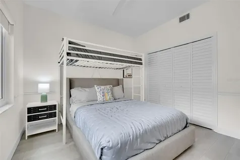 862 Hudson Avenue Sarasota FL 34236