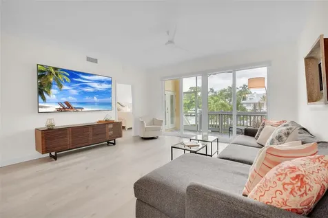 862 Hudson Avenue Sarasota FL 34236