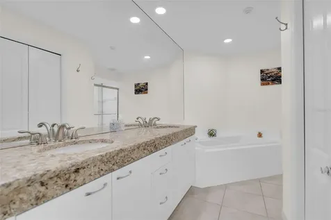 862 Hudson Avenue Sarasota FL 34236