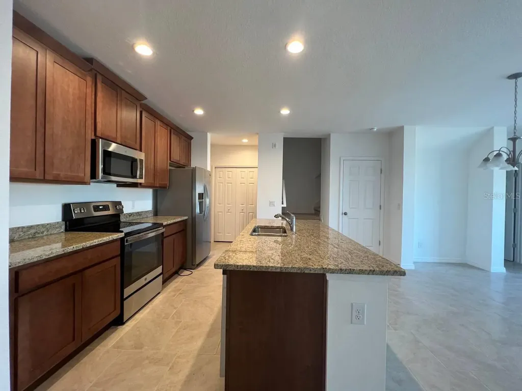 1248 Wispy Cypress Drive Kissimmee FL 34746
