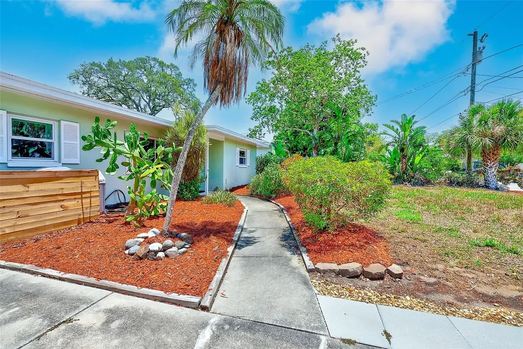 14079 Victoria Road Largo FL 33774
