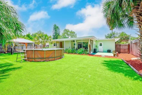 14079 Victoria Road Largo FL 33774