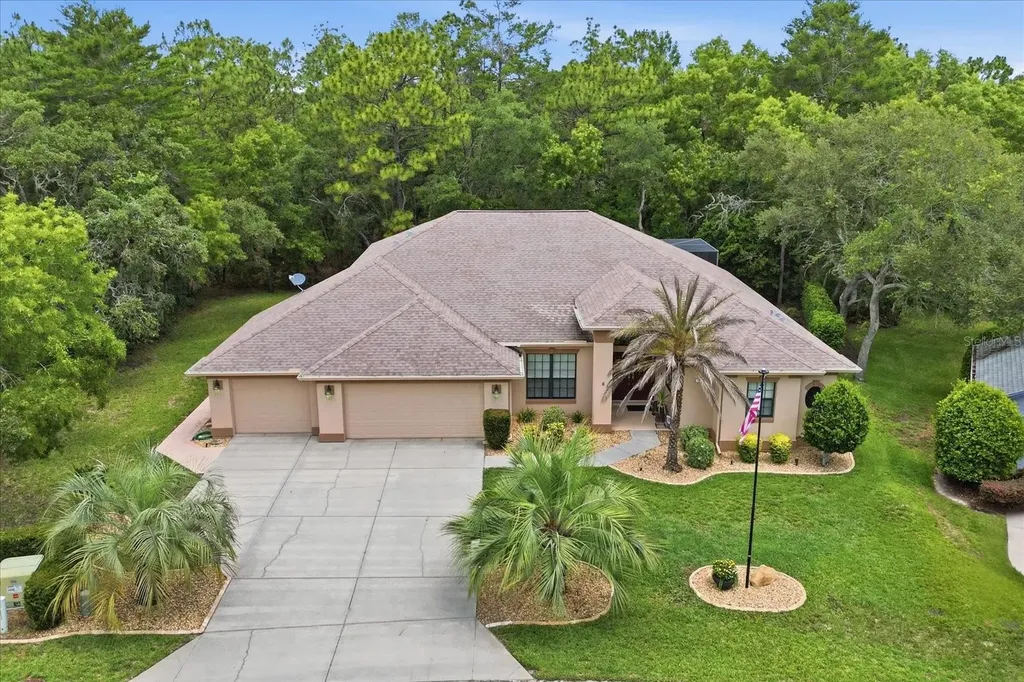 6 Heuchera Court W Homosassa FL 34446