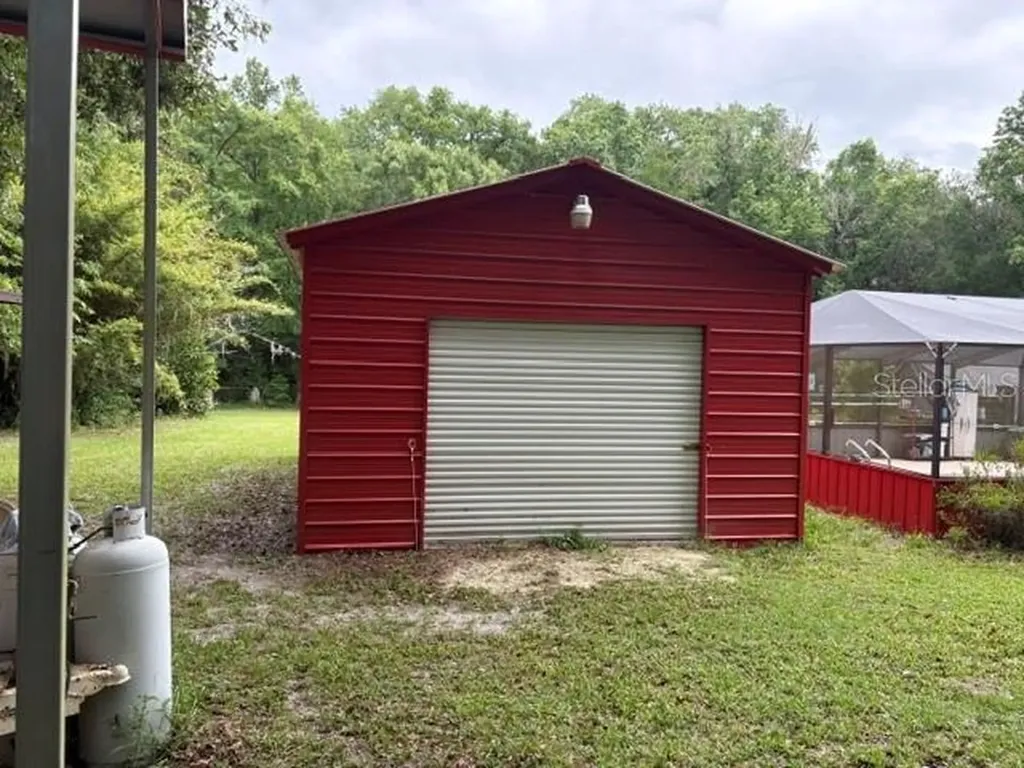 12253 E Berry Lane Floral City FL 34436