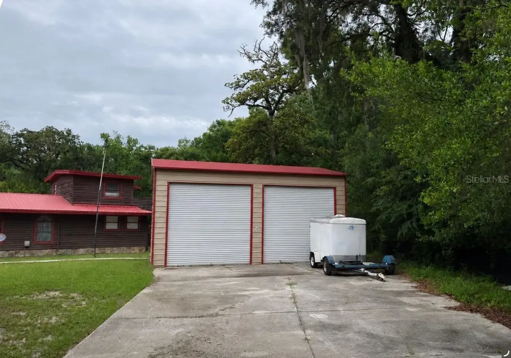 12253 E Berry Lane Floral City FL 34436